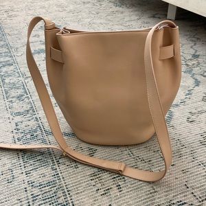 Cuyana Structured Cinch Bag